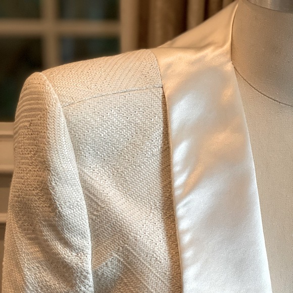 Balmain - Picture 4 of 10